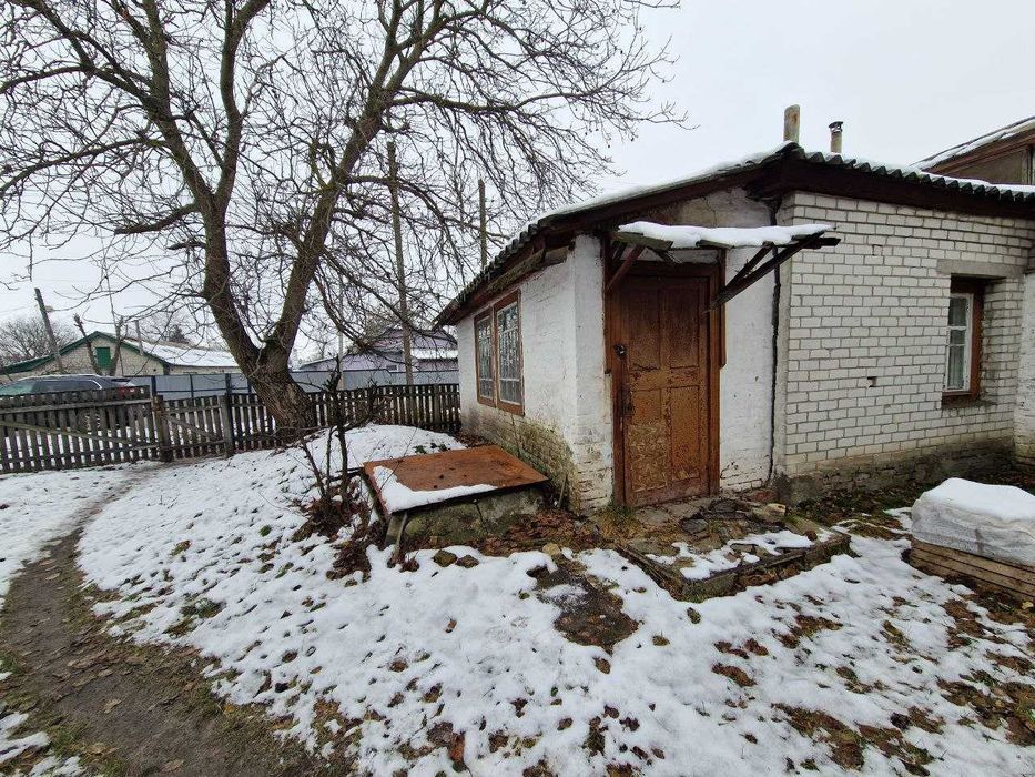 Частина будинку в  м. Мена