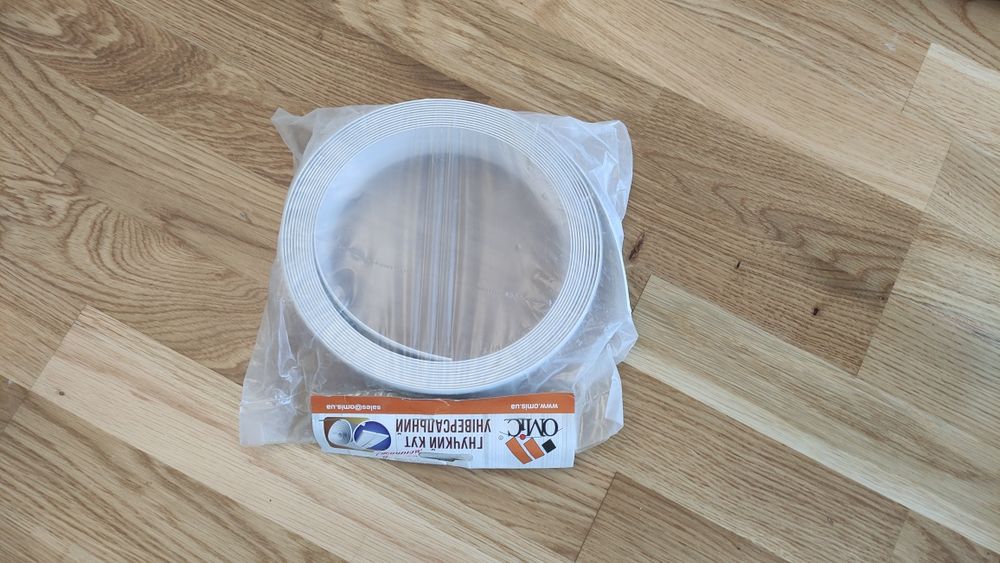 Кутник гнучкий універсальний пвх