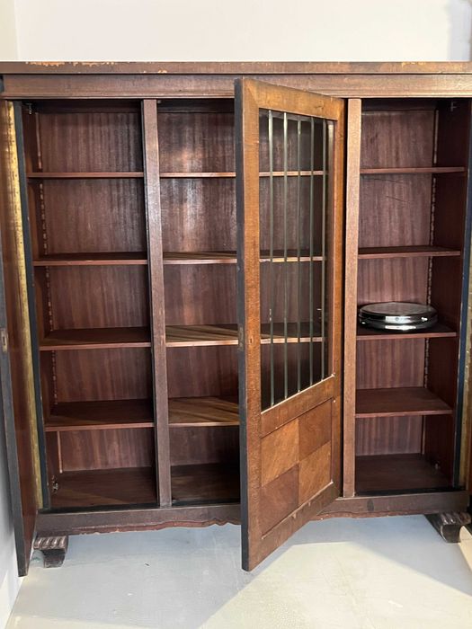 biblioteczka witryna