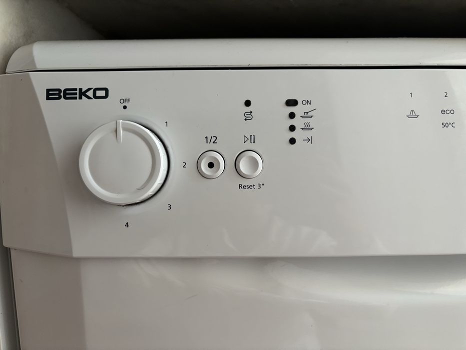 Maquina de loiça BEKO