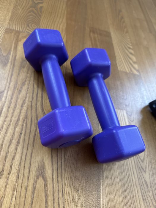 Тренажер для спины , гантели