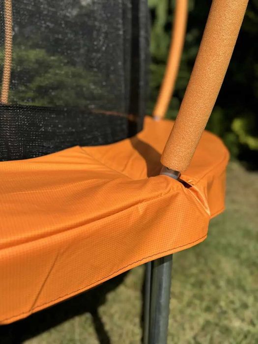 Батут WCG 245 см із внутрішньою захисною сіткою та LED підсвіткою 8FT