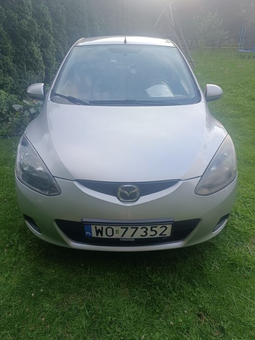 Sprzedam mazda 2