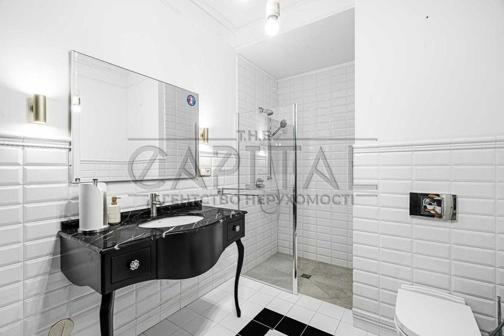 РОЗКІШНИЙ Будинок ГАРНИЙ РЕМОНТ 750м2 Крюківщина 20 соток Озеро Ліс