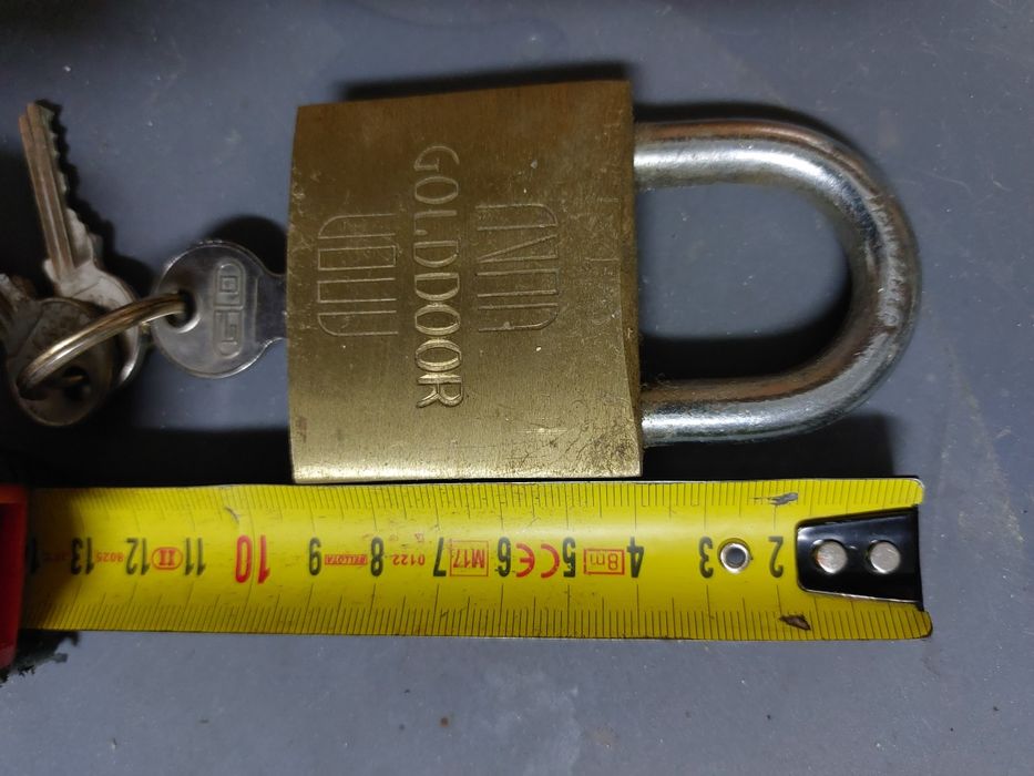 Cadeado Golddoor 3 chaves