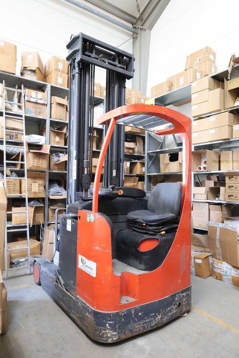 - Wózek widłowy Rocla – wysokiego składowania – 2 tony -