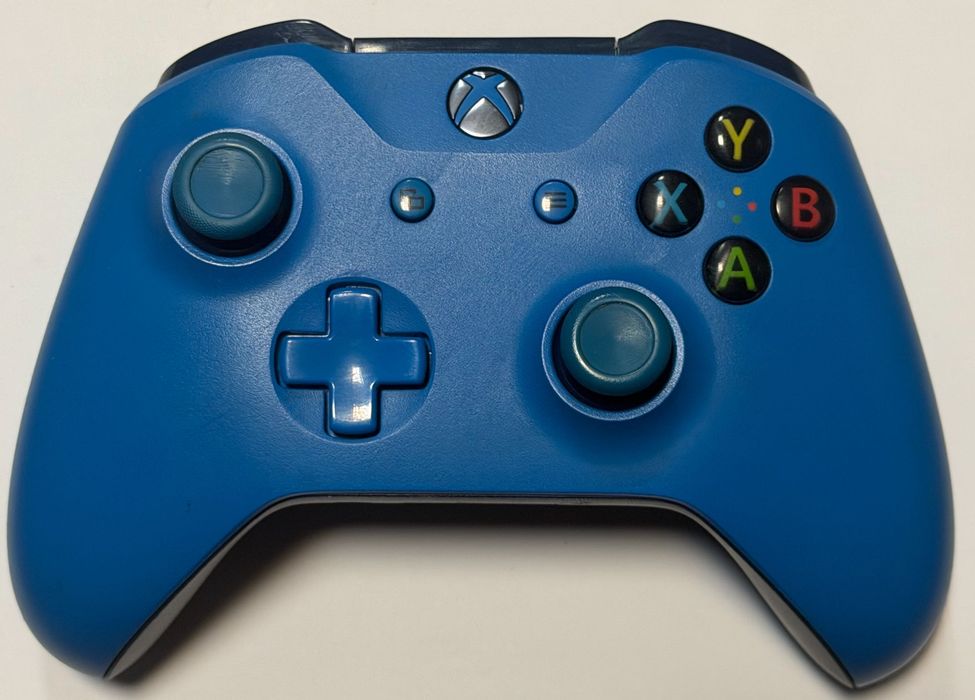 Pad do konsoli XBOX ONE Phat S X Series Niebieski Gwarancja SERWIS KONSOL Nintendo Sony PS3 PS4 PS5 XBOX 360 ONE SERIES Kraków Karmelicka