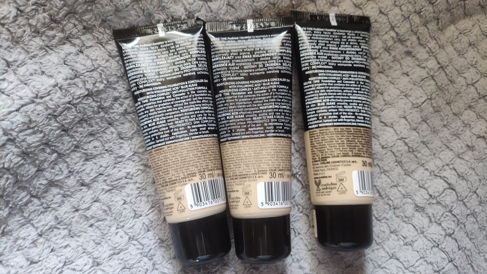 Podklad Eveline cosmetics