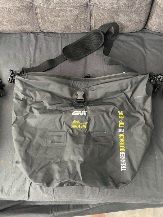 Malas Givi Storm Bag