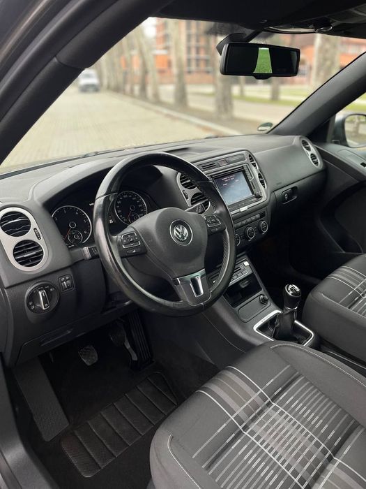 VW TIGUAN Lounge 2.0 TDI