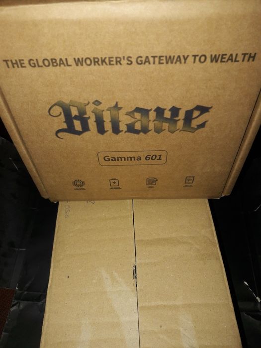 Bitaxe gamma 601 solo майнер BTC.