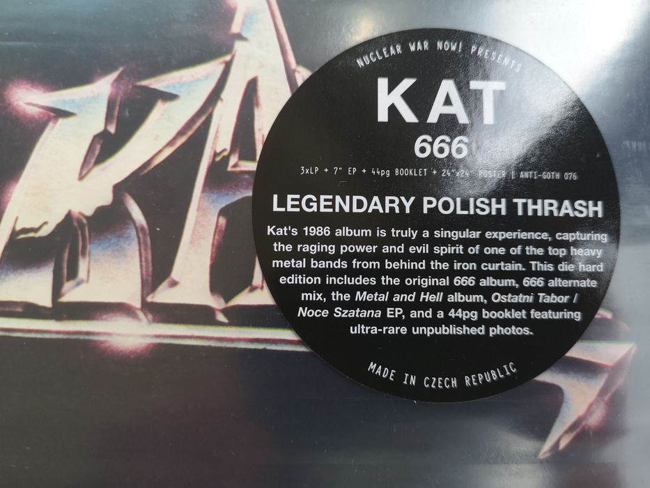 KAT 666 - 4 winyle i naszywka na plecy, wydanie kolekcjonerskie