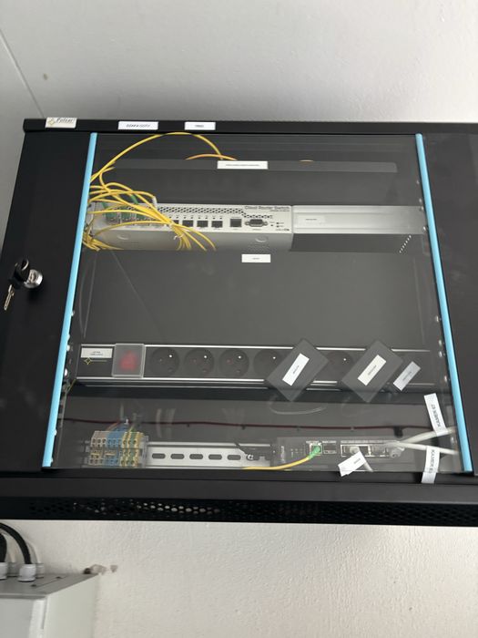 Profesjonalne systemy zabezpieczeń • CCTV • ALARMY • SMART HOME