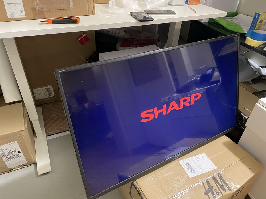 Telewizor Sharp 40BG4E LED 40'' Full HD Aquos NET+
