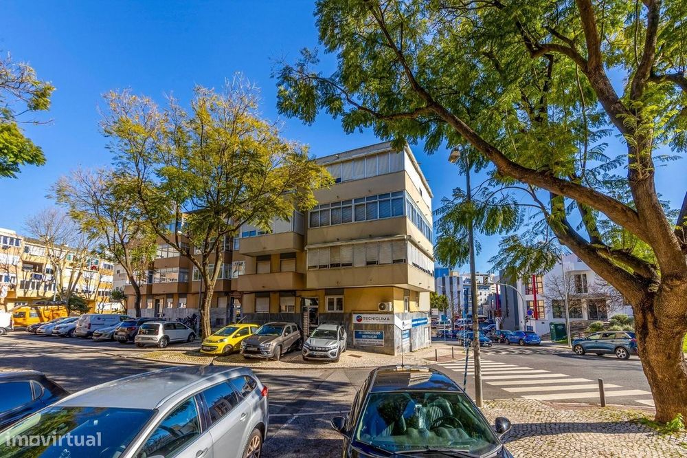 T2 totalmente renovado e mobilado