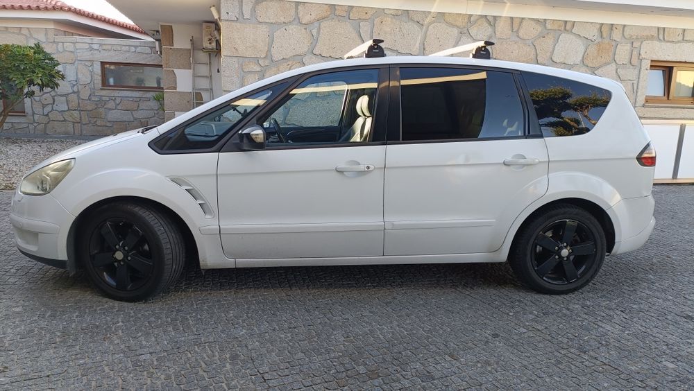 Ford S. Max 1800 TDCI  até 7 lugares — photo 2