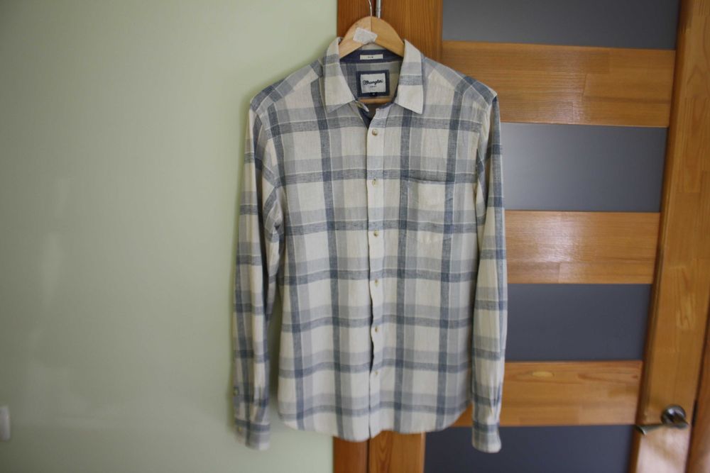 Рубашка мужская Wringler. Размер - М.
