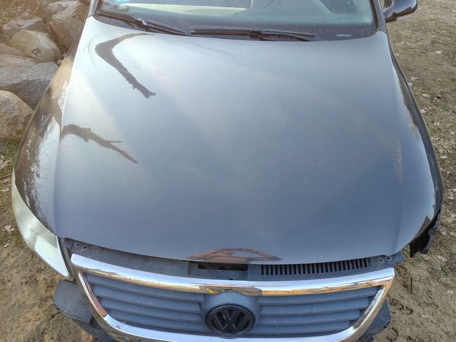 Maska przednia VW Passat B6 LC8Z