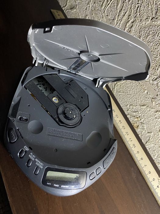 Sony CD програвач