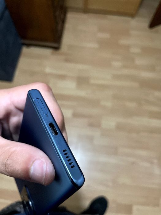 ZTE axon 40 Pro.