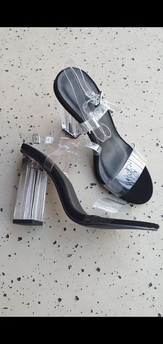 Qupid angielskie sandały transparentne czarne paski 40 39 38