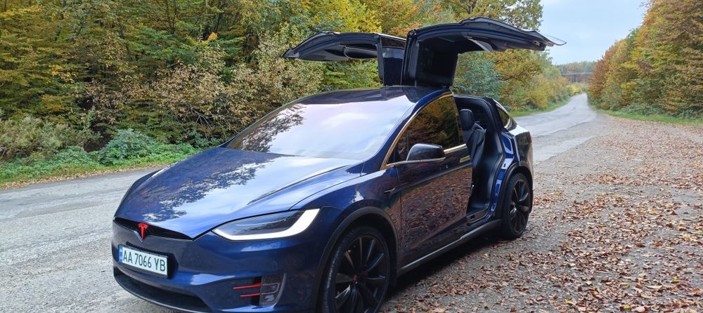 Tesla X Performance Ludicrous 100