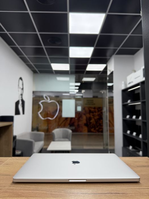 i9 • 32Gb • 1TB Macbook Pro 16 2019(2020) Макбук 92 цикла Гарантія
