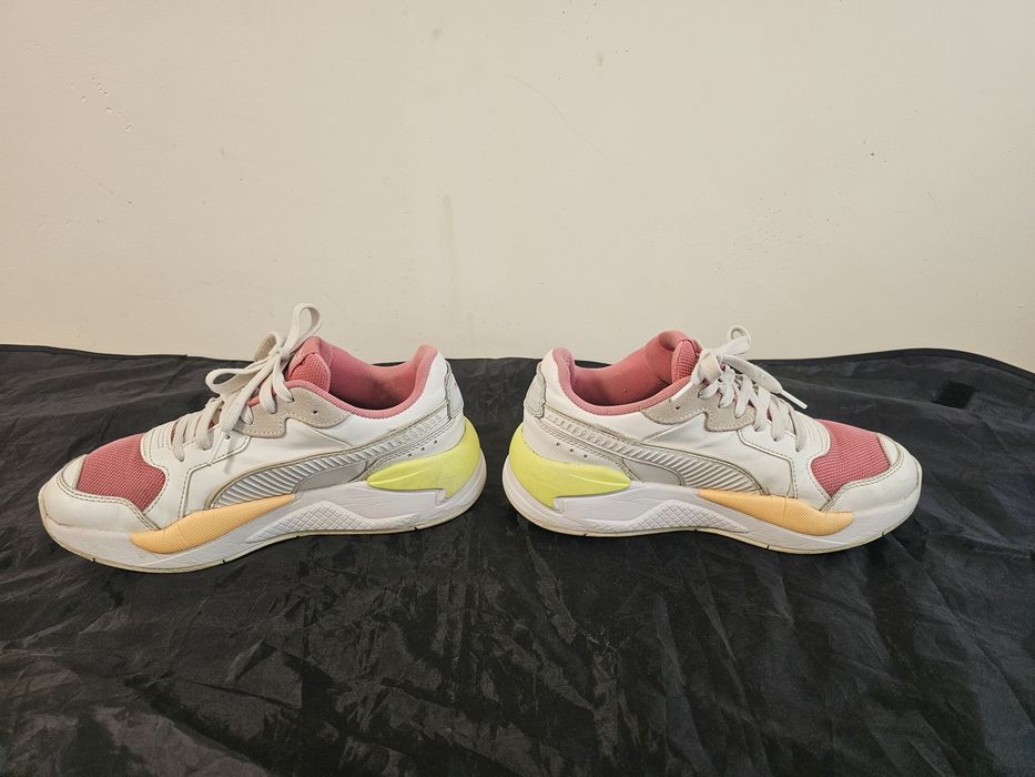 Buty sneakersy damskie Puma rozmiar 37 wkładka 23,5 cm