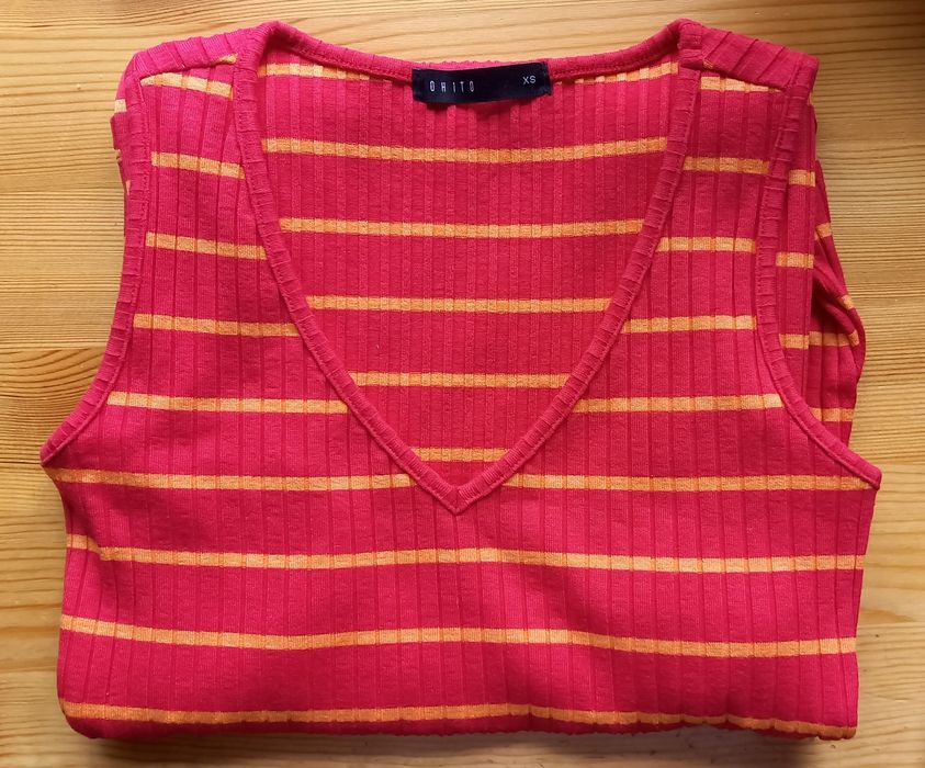 Sukienka elastyczna Mohito roz. XS