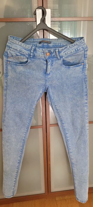 Calças de Ganga Pull Bear T36