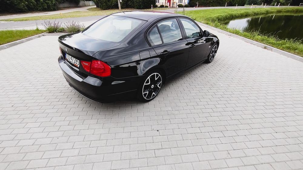 BMW E90 2.0 benzyna Śliczna Bezwypadkowa Zobacz