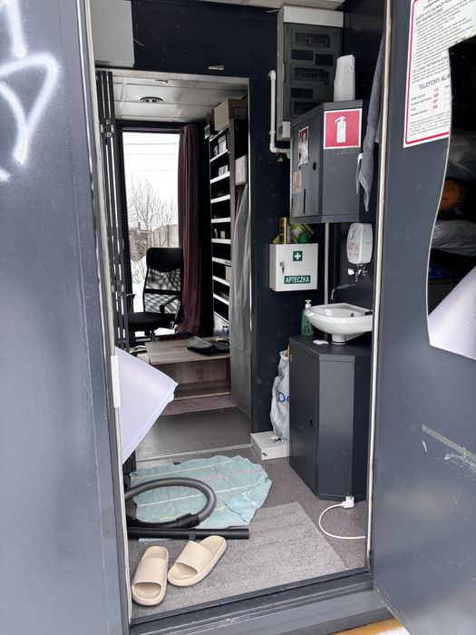 Kiosk pawilon Handlowy kontener budka domek