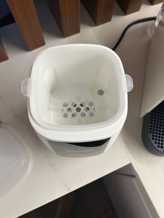 Aquecedor de biberões multifunções