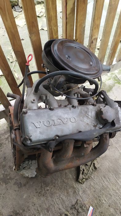 Мотор Volvo бензиновый 2.3