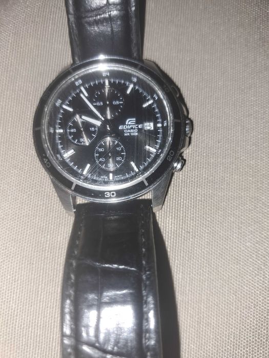 Zegarek Kwarcowy Męski na pasku  Casio