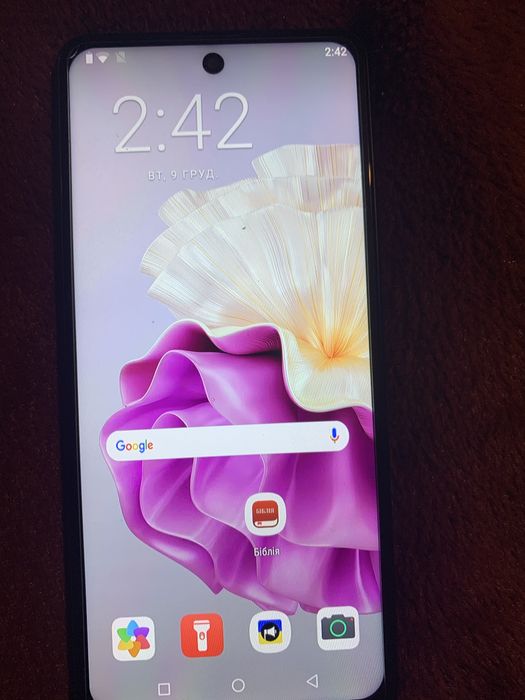 Продам телефон в робочому стані