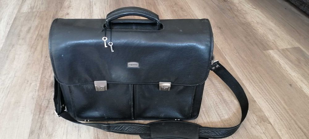 Teczka aktówka listonoszka na ramię Pierre