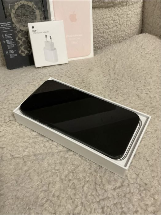 Apple iPhone 15 Pro Max 256GB Tytan czarny
