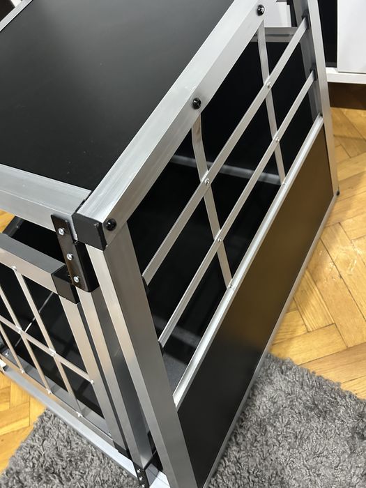 Transporter aluminiowy dla zwierzat