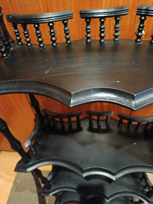 Estante/ prateleira preta  0,55X1,17cm