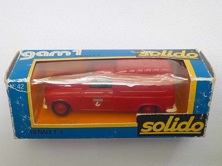 Коллекционная модель SOLIDO Renault 4, 1/43