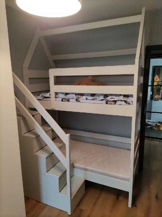 Łóżka piętrowe na wymiar