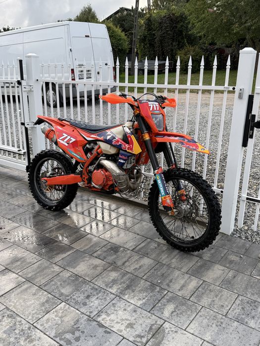 KTM