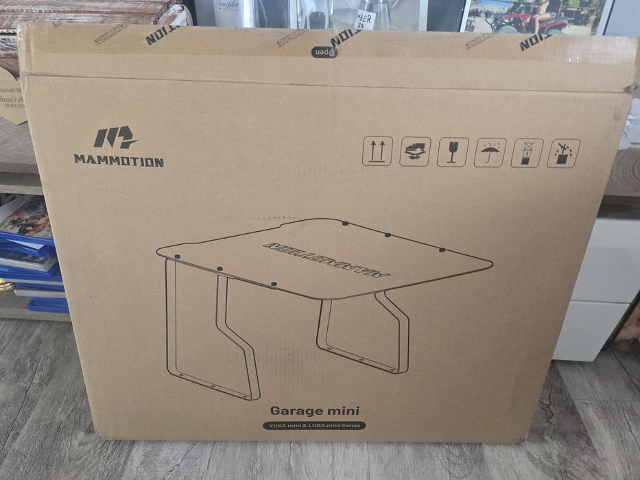 Nowy daszek do robota mamotion