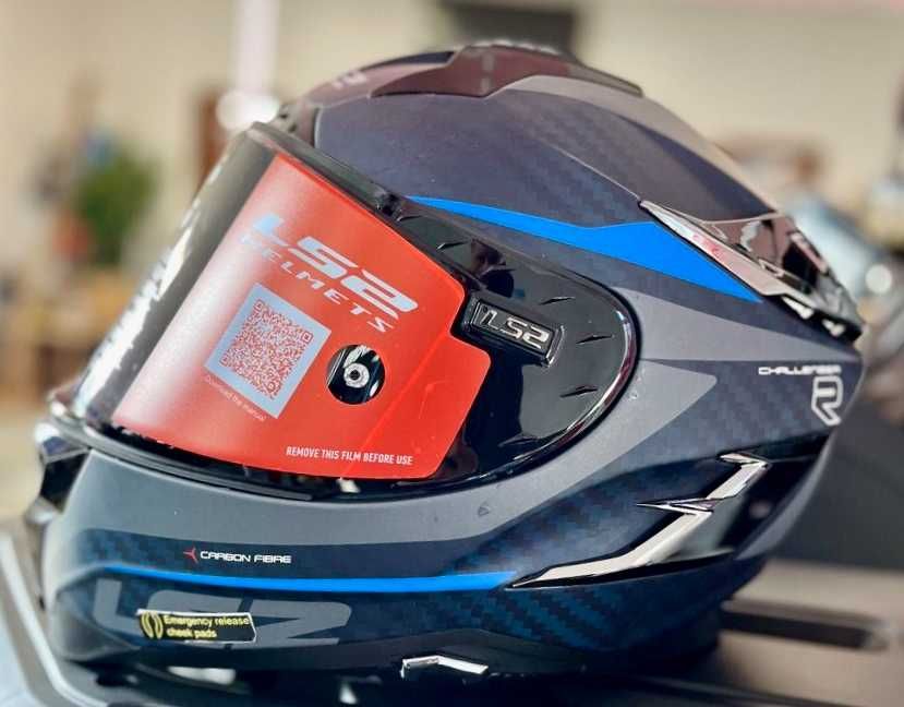Capacete Carbono Total LS2 Challenger NOVO (50% Desconto) Tam XXS