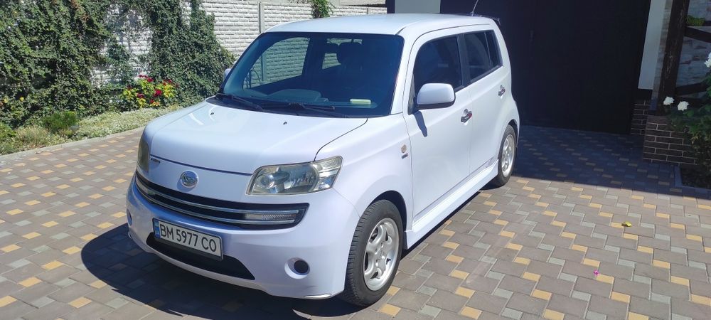 Daihatsu, Toyota  bB , Subaru DEX.