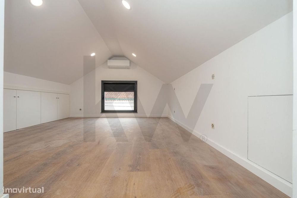 Apartamento T2 Duplex Novo no Tovim-Empreendimento Relvas