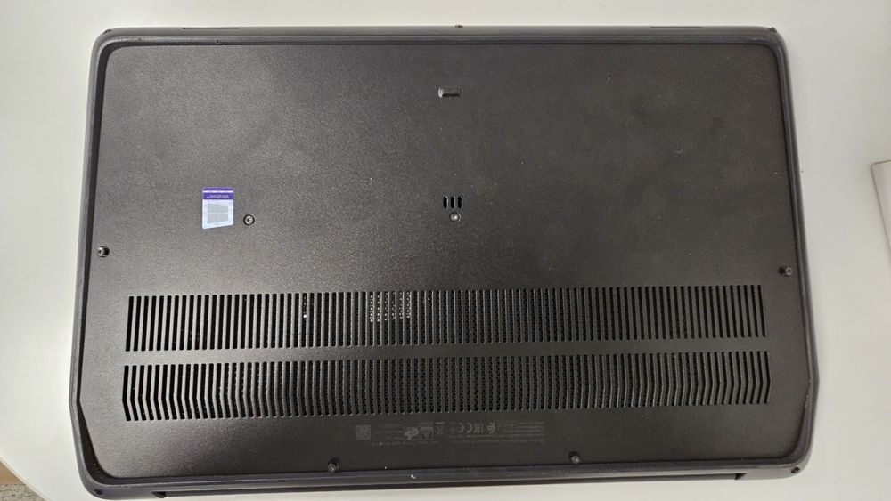 Workstation HP Zbook 17 G3 - Otimo estado