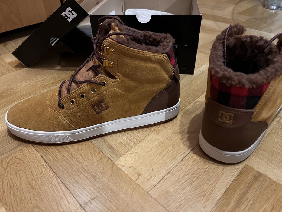Buty Crisis High WNT 42r.