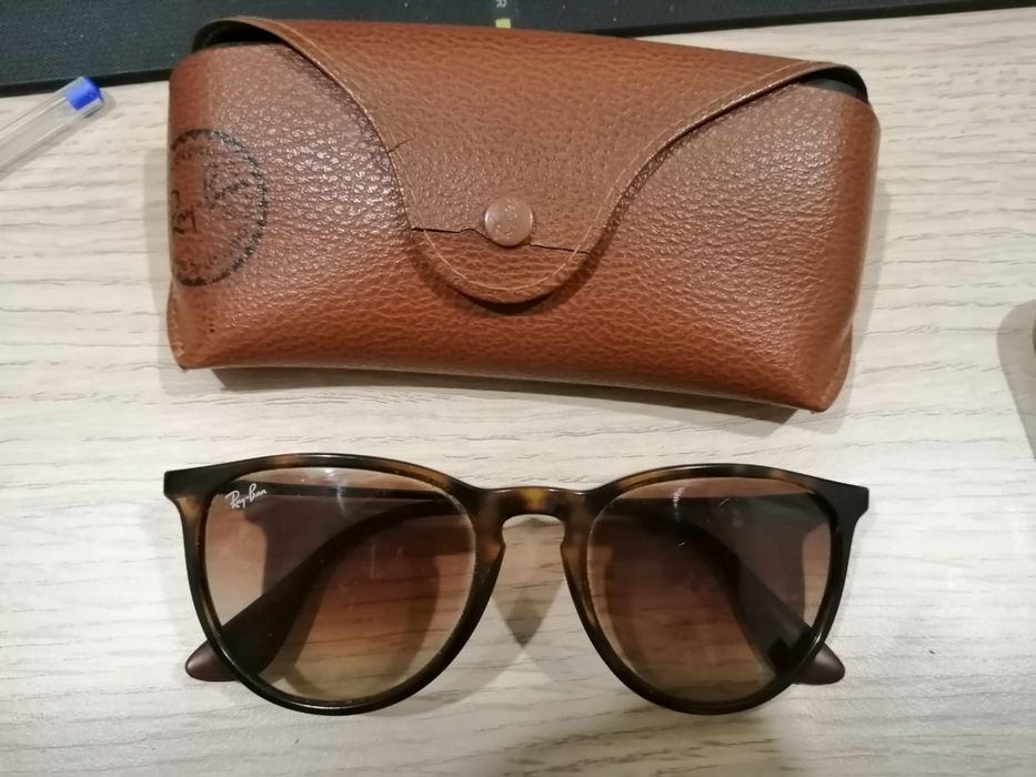 Oculos de sol Ray Ban Erika 4171